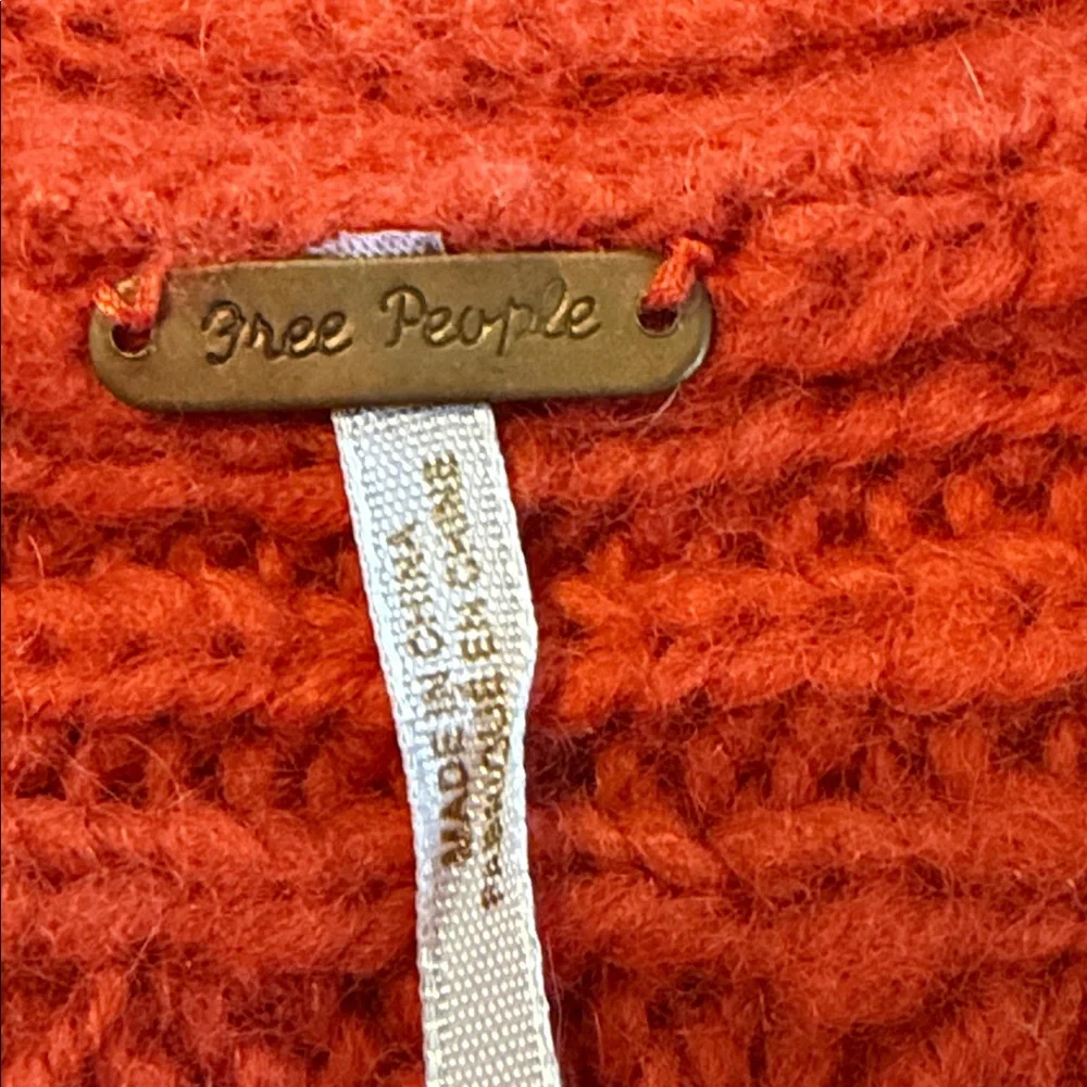 Free People Sienna Cable Knit Sweater Size XSMALL  Burnt Orange